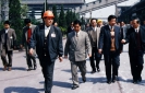 1995年4月23日，时任安徽省委副书记、省长回良玉（右二）莅临公司视察。